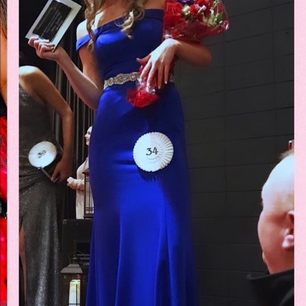 Prom/pageant dress